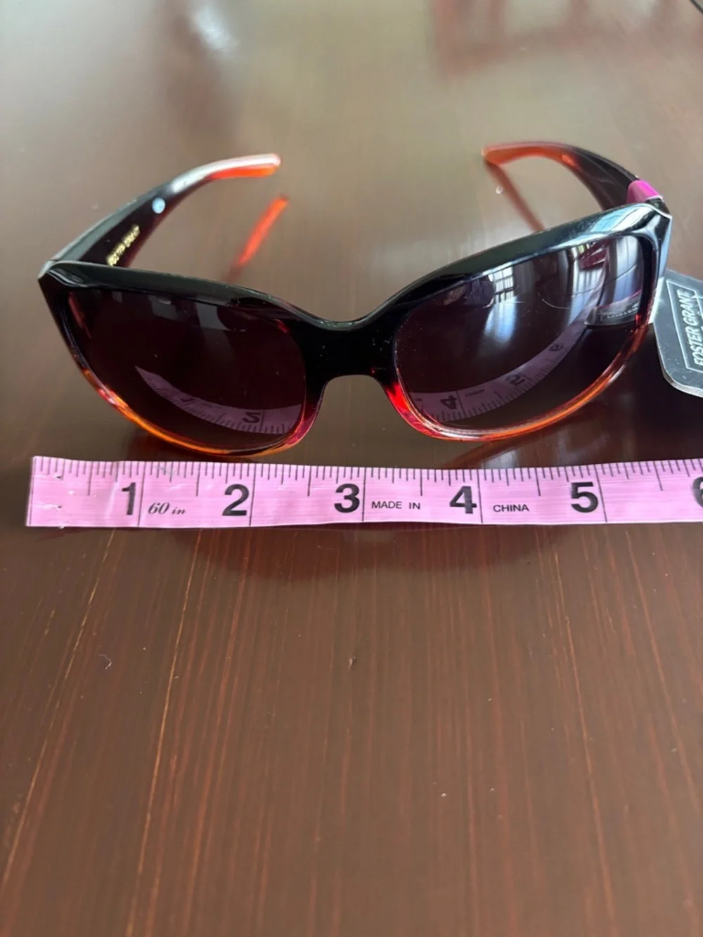 Foster Grant 100% UVA-UVB protect,2 tone brown tortoise shell frame, brown lens